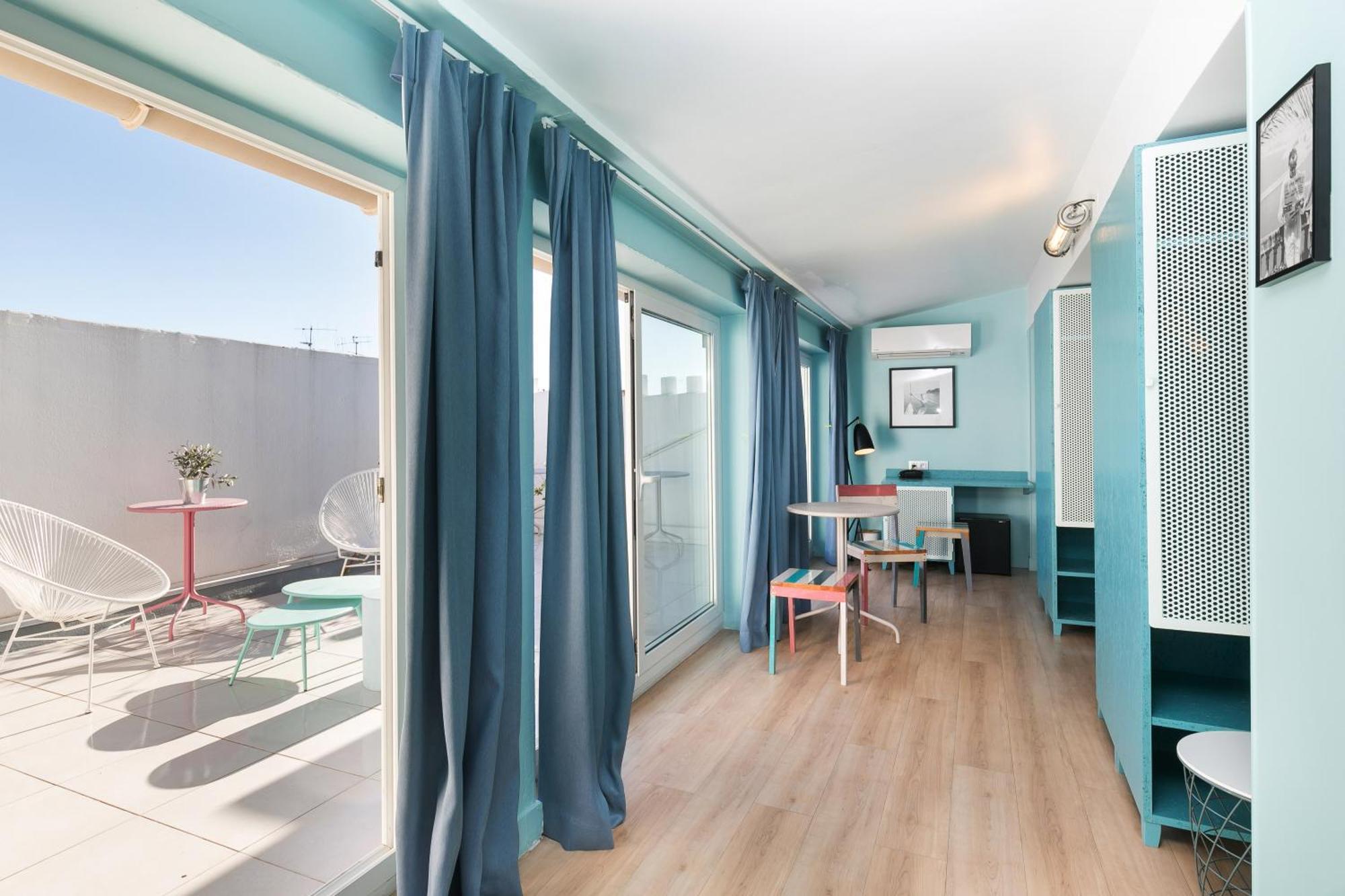 Hostel Ozz Nice Ngoại thất bức ảnh